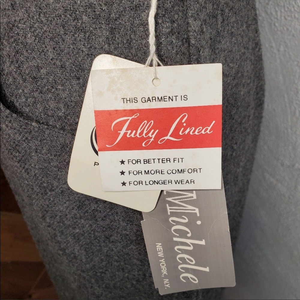 Pure Wool midi buttoned skirt - Picture 8 of 12